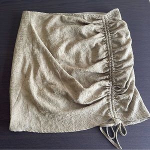 PLT Shape Ruched Mini Skirt